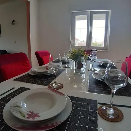 Holiday House Ivan Donji Zemunik Exterior photo